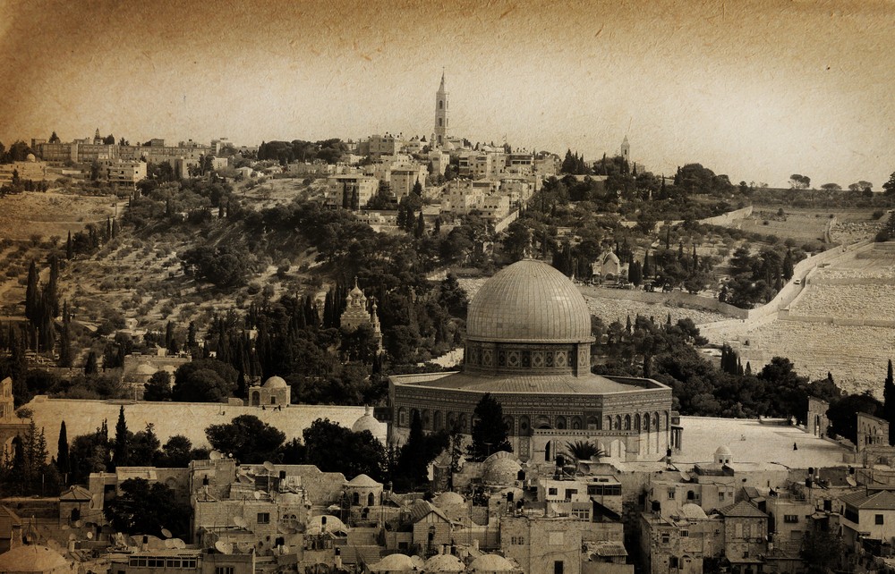 سأدقُ على الأبواب!
