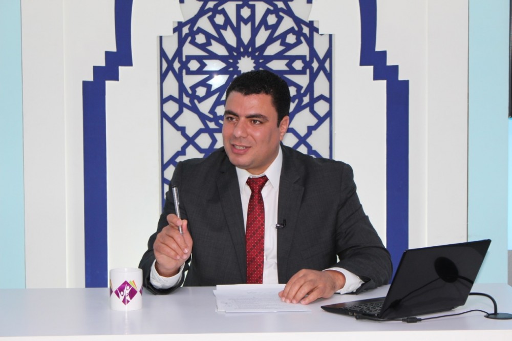 المعلم الحياة.. الدكتور محمد متولي 